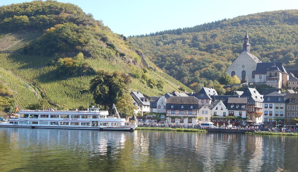 Moselstern Zum Guten Onkel Hotel