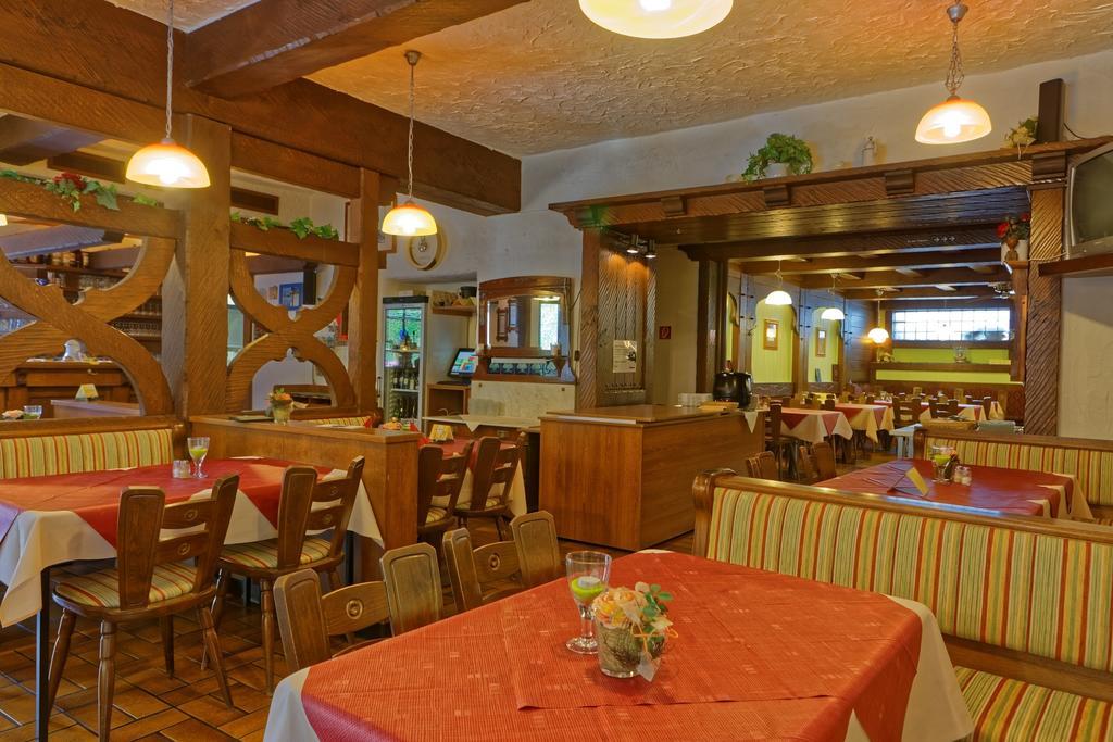 Moselstern Zum Guten Onkel Hotel 2*